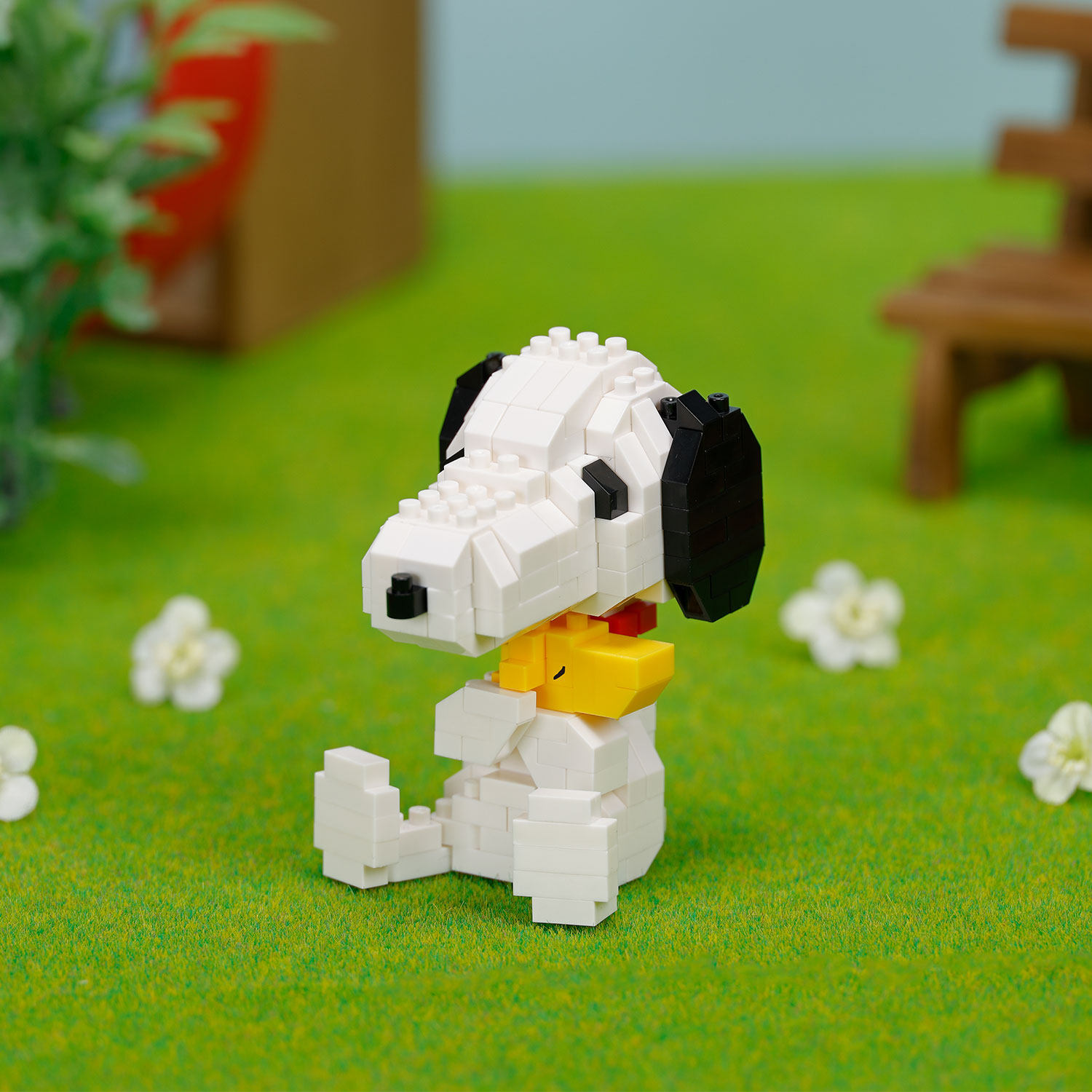 Model Kit Toy - Nanoblock Peanuts Series Joe Cool Original