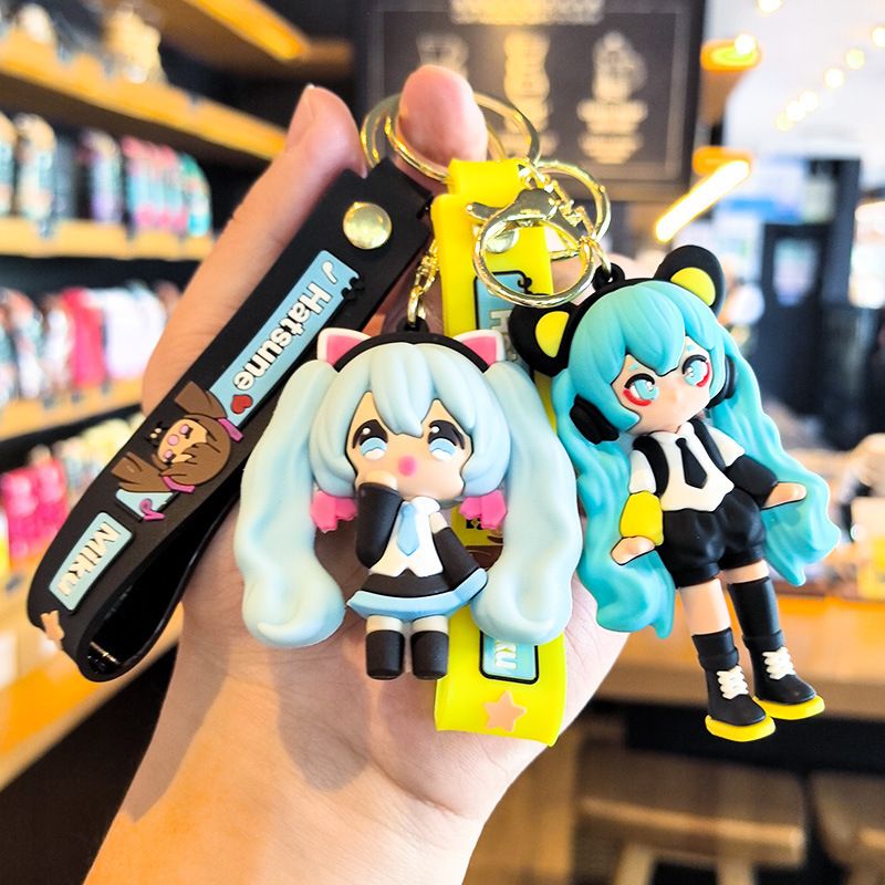 Hatsune Miku Keychain Cartoon  - Model Kit Anime review and price