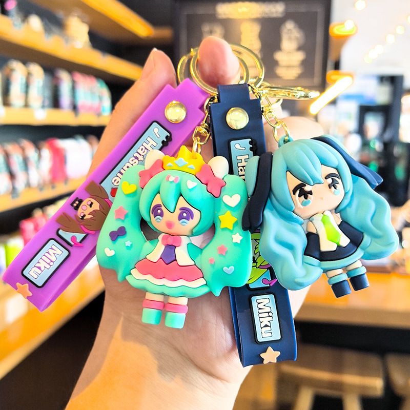 Hatsune Miku Keychain Cartoon  - Model Kit Anime review and price