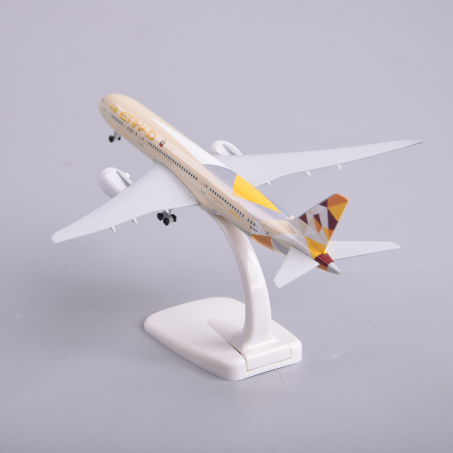 1/300 Scale 20cm Etihad B787 D - Model Kit Planes review and price