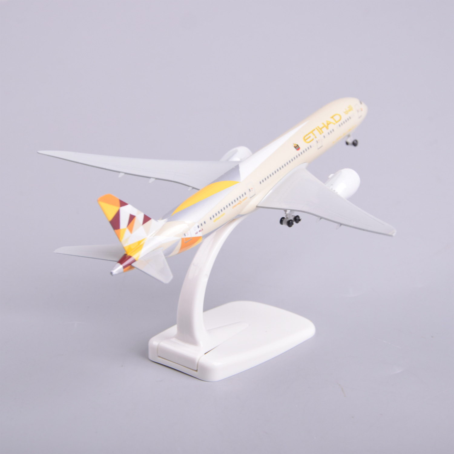 1/300 Scale 20cm Etihad B787 D - Model Kit Planes review and price