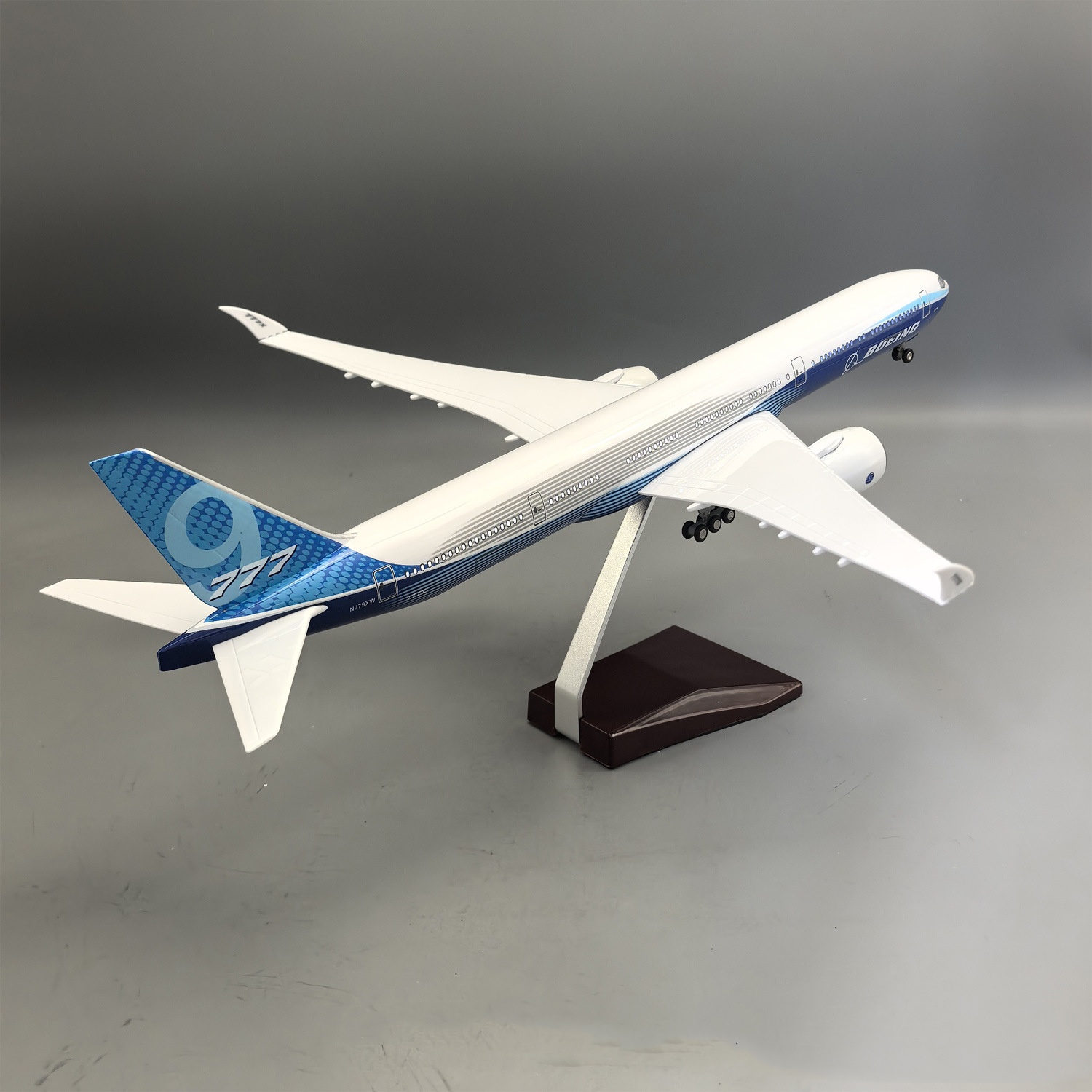 47cm 1/157 Large Scale Prototy - Model Kit Planes review and price