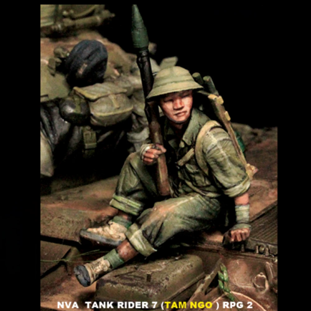 1/35 NVA Tank RIDER 7, RPD 2,  - Model Kit Figures review and price