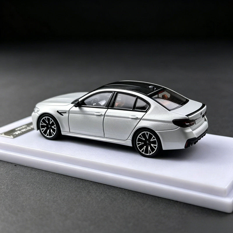 Howie Model 1/64 NEW BMW M5 F9 - Model Kit Bmw review and price