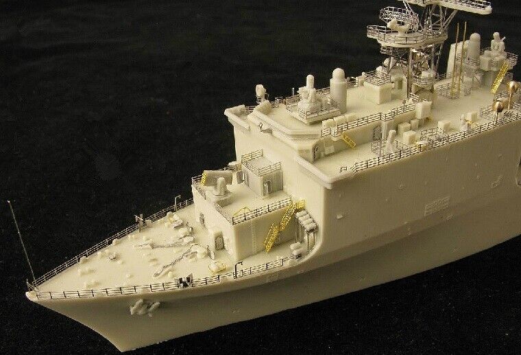 Orange hobby N07-090 1/700 sca - Model Kit Uss Iowa review and price
