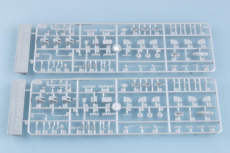 Trumpeter 05304 1/350 Scale US - Model Kit Uss Iowa review and price