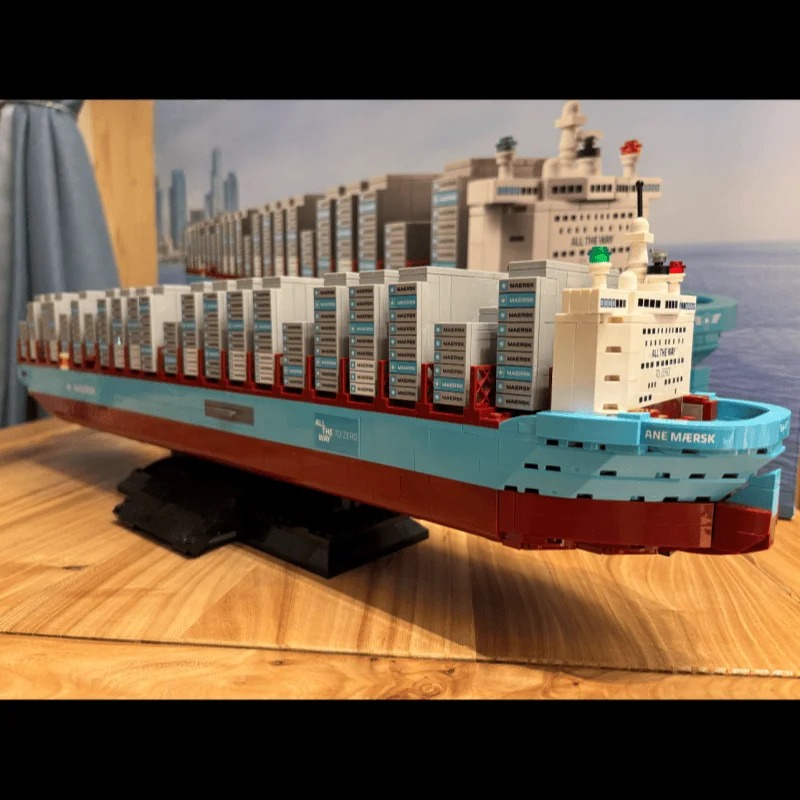 New 2026 Dual-Fuel Container V - Model Kit Instructions review and price